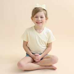 Medium Alligator Clip Bow in Chamomile