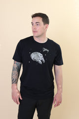 Men's Crew Neck Tee in Millennium Falcon™