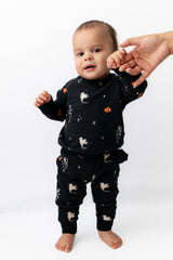 Long Sleeve Jogger Set in Halloween Friends
