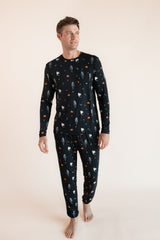 Men's Jogger Set in Halloween Friends