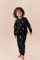 Long Sleeve Jogger Set in Halloween Friends