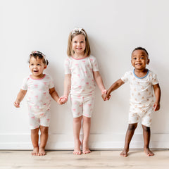 Short Sleeve Pajamas in Bow