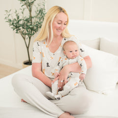 Women's Oversized V-Neck Tee in Fluffy Dog