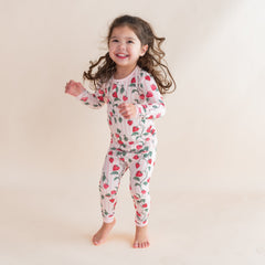 Long Sleeve Pajamas in Strawberry Fields