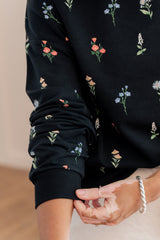 Women's Sweatshirt in Midnight Wildflower