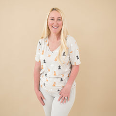 Women's Oversized V-Neck Tee in Fluffy Dog