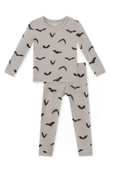 Long Sleeve Pajamas in Bats