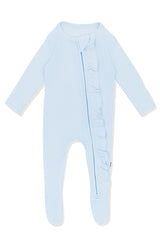 Ribbed Ruffle Zipper Footie in Breeze