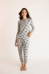 Women's Jogger Pajama Set in Bats