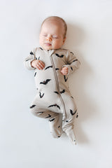 Zippered Footie in Bats