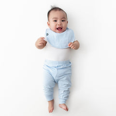 Cushy Bib in Breeze