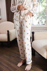 Long-Sleeved Women's Pajama Set in Halloween Teddy