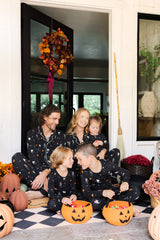 Long-Sleeved Women's Pajama Set in Halloween Friends