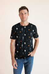 Men's Crew Neck Tee in Halloween Friends