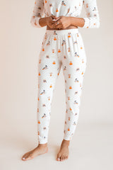 Women's Jogger Pajama Set in Halloween Teddy