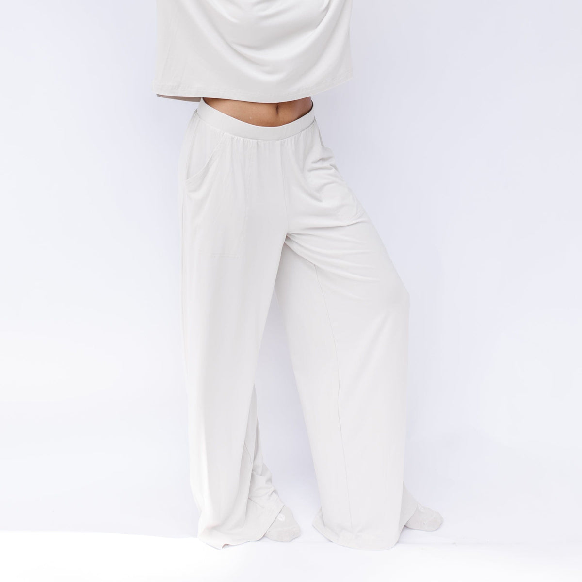 Women's Wide Leg Pant in Oat