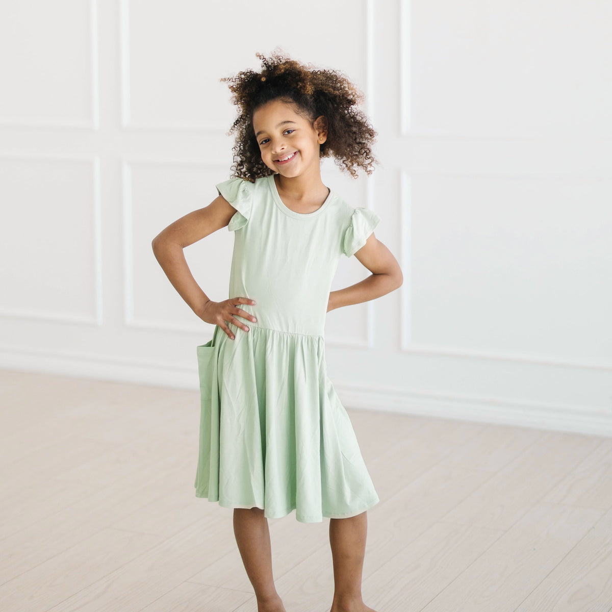 Pocket Dress in Basil
