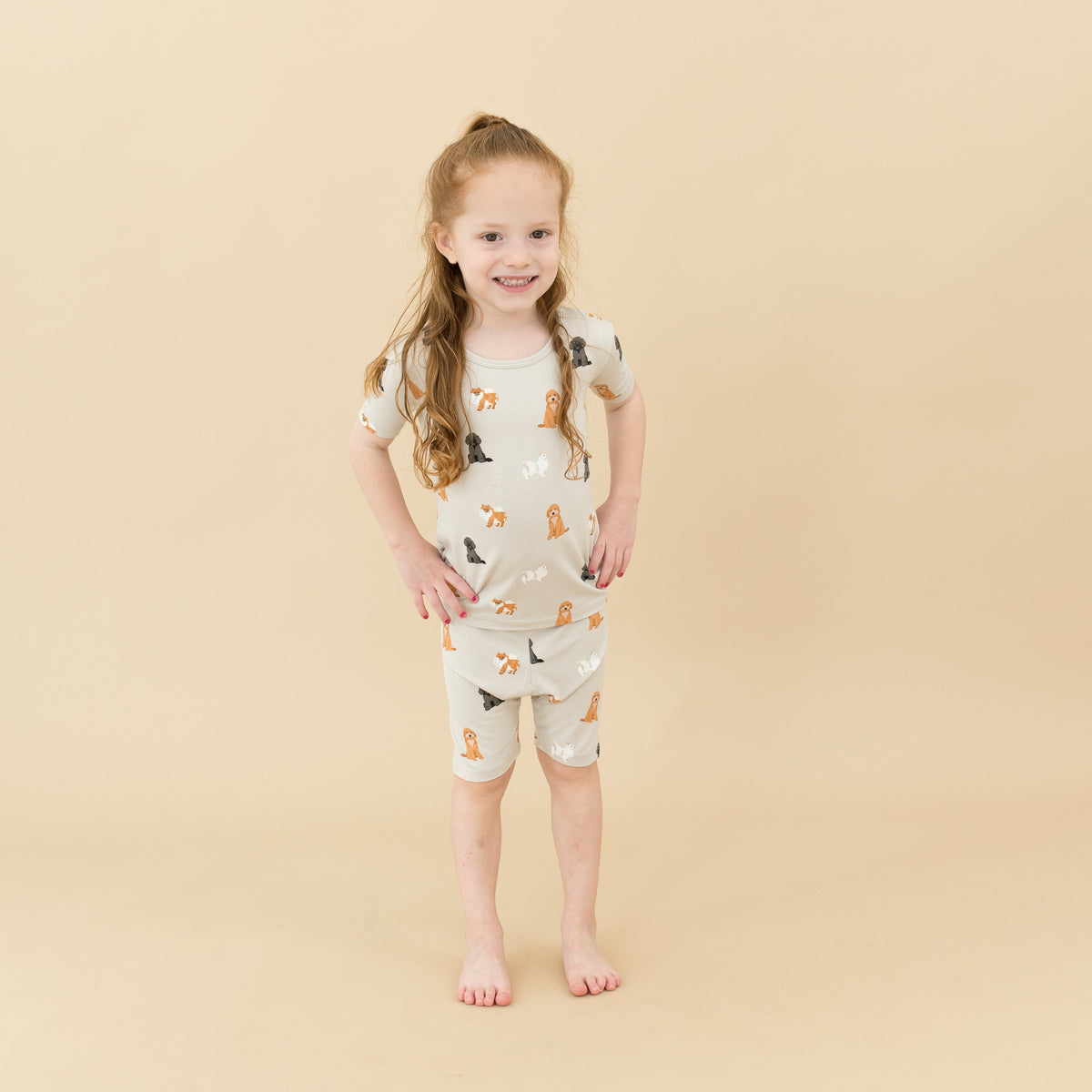 Short Sleeve Pajamas in Fluffy Dog